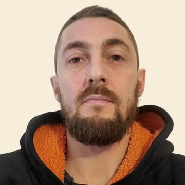 Aide ménagère à domicile, Paris 1er Arrondissement - Florian