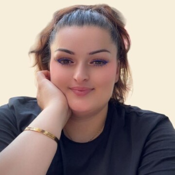 Nounou & Aide ménagère à domicile, Poitiers - Ayse