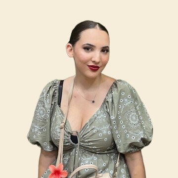 Aide ménagère à domicile, Nice - Lydia