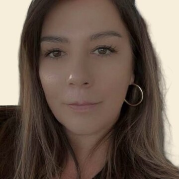 Aide ménagère à domicile, Saint-Julien-les-Rosiers - Valerie