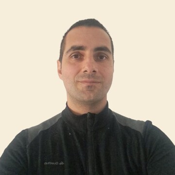 Aide ménagère à domicile, Nice - Mickaël