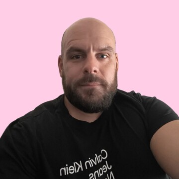 Aide ménagère à domicile, Pinet - Damien