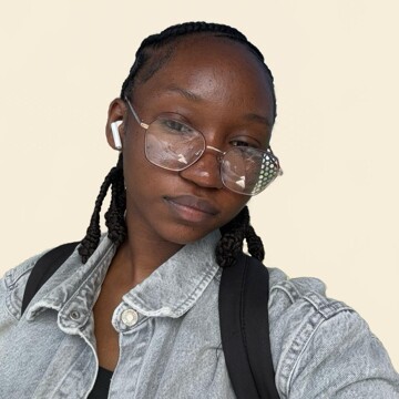 Nounou & Aide ménagère à domicile, Nanterre - Rose