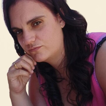 Nounou & Aide ménagère à domicile, Sainte-Foy-l'Argentière - Claire