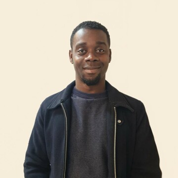 Aide ménagère à domicile, Angers - Aldrick Darrile