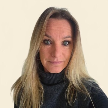 Aide ménagère à domicile, Nice - Cecile