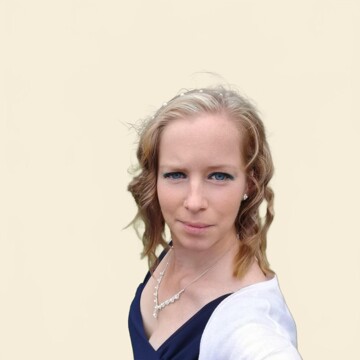 Esthéticienne à domicile, Évry (Essonne) - Cindy