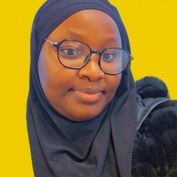 Aide ménagère à domicile, Ulis - Oumou