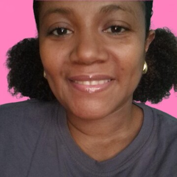 Aide ménagère à domicile, Dijon - Claudia