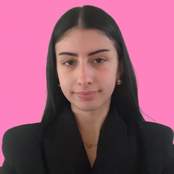 Nounou & Aide ménagère à domicile, Tarbes - Celia Madison Amelia