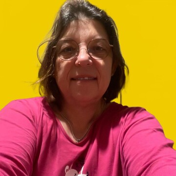 Aide ménagère à domicile, Neuville-de-Poitou - Hélène