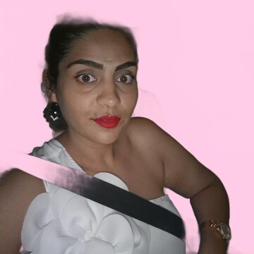 Coiffeuse à domicile, Pantin - Roxana