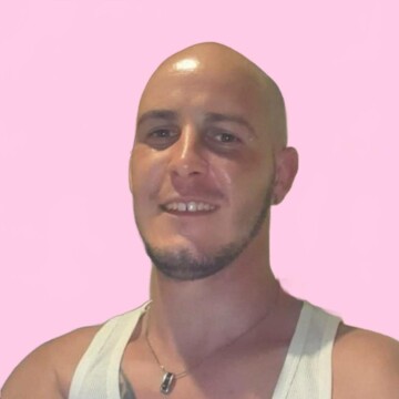 Aide ménagère à domicile, Aiguillon (Lot-et-Garonne) - Mickaël