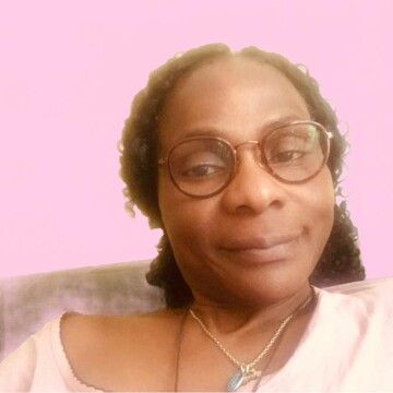 Nounou & Aide ménagère à domicile, Combs-la-Ville - Yei Sidonie