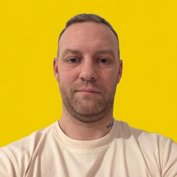 Aide ménagère à domicile, Port-Louis (Morbihan) - Christopher