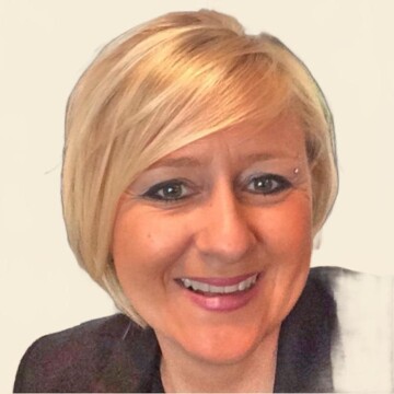 Coiffeuse à domicile, Chelles (Seine-et-Marne) - Virginie