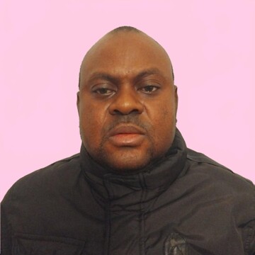 Aide ménagère à domicile, Montreuil (Seine-Saint-Denis) - John