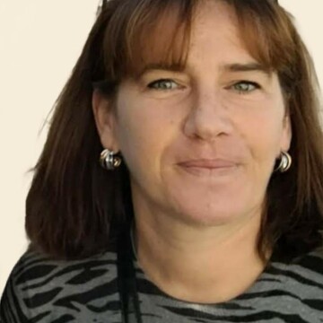 Aide ménagère à domicile, Saint-Jean-du-Pin - Karine