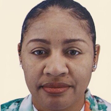 Aide ménagère à domicile, Toulon - Cendresse Evenick