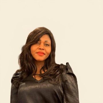 Aide ménagère à domicile, Avignon - Carine