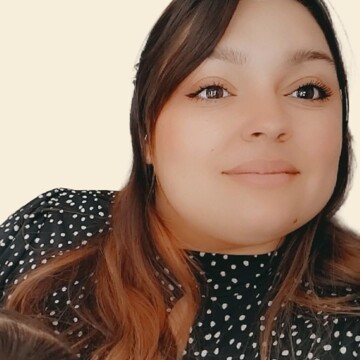 Coiffeuse à domicile, Aulnay-sous-Bois - Cassandra