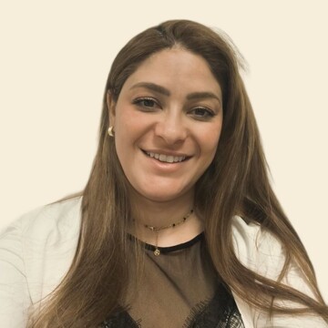 Coiffeuse à domicile, Givors - Samira