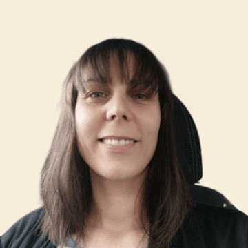 Aide ménagère à domicile, Saint-Martin-de-Crau - Laura Paola