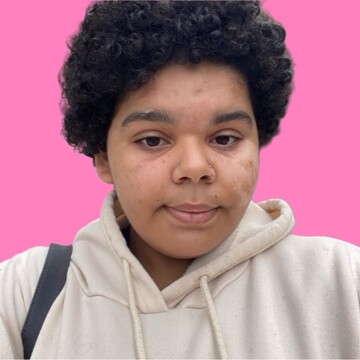 Nounou & Aide ménagère à domicile, Paris 15e Arrondissement - Dinha