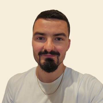 Aide ménagère à domicile, Vallée - Yohann