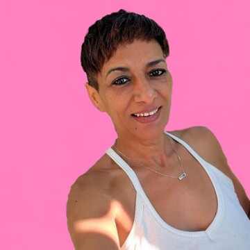 Aide ménagère à domicile, Cannes - Najoua