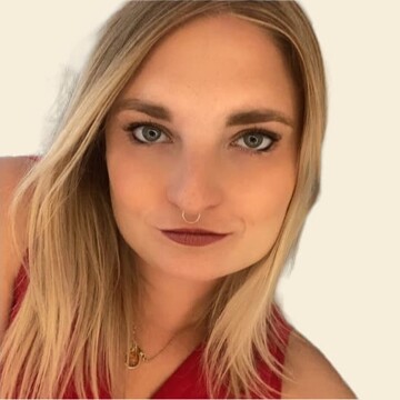 Nounou & Aide ménagère à domicile, Cavan - Zoé